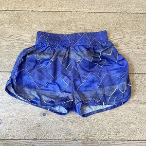 Wolf And Rita Blue Mountain Shorts ..